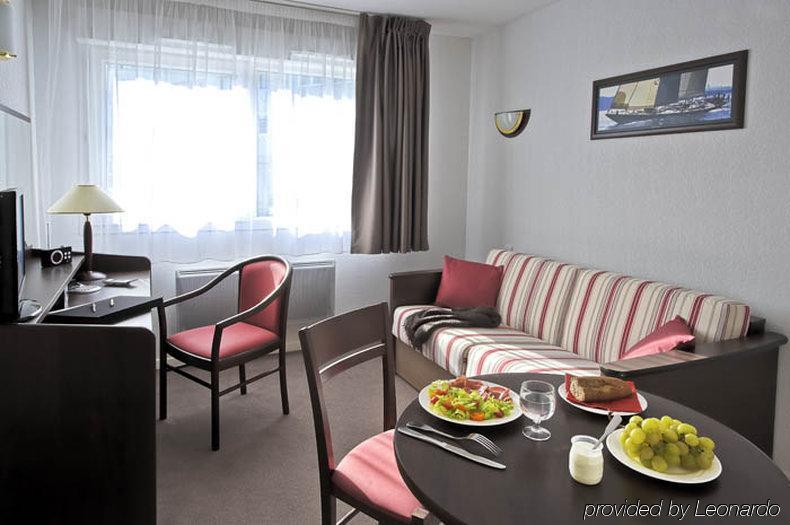 Comfort Suites Le-Port-Marly Paris Ouest Le Port-Marly Exteriér fotografie