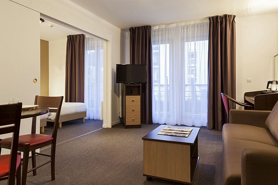 Comfort Suites Le-Port-Marly Paris Ouest Le Port-Marly Exteriér fotografie
