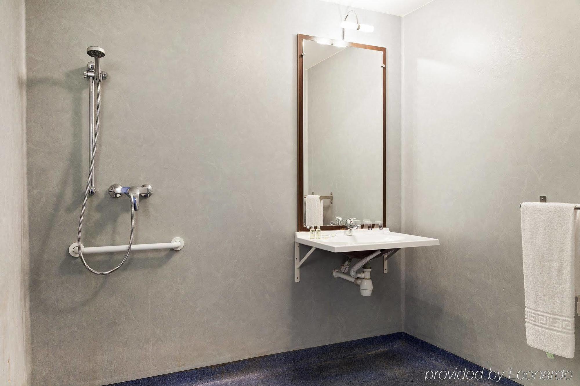 Comfort Suites Le-Port-Marly Paris Ouest Le Port-Marly Exteriér fotografie